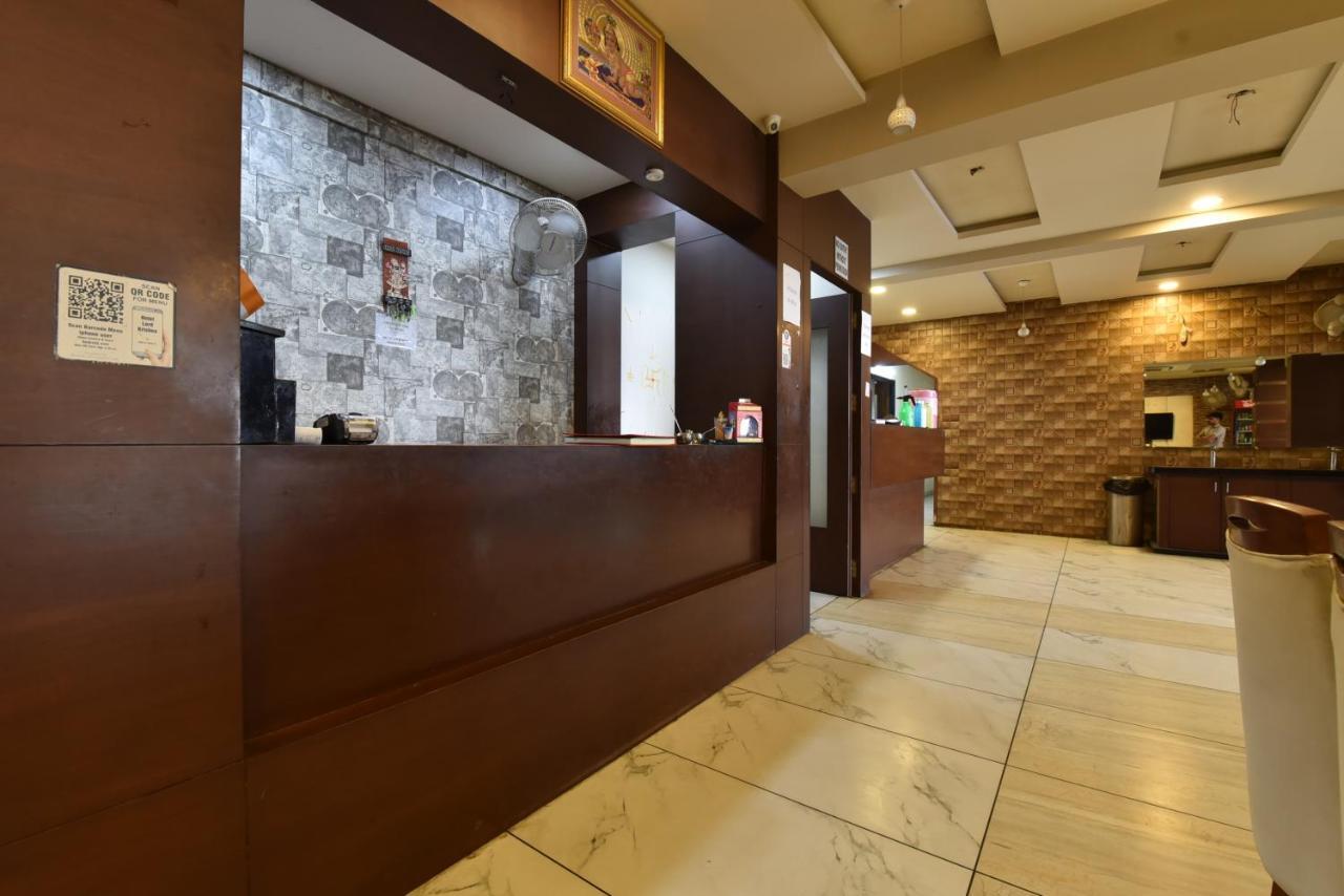 Hotel Lord Krishna Rohera Kültér fotó